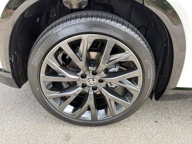 2026 Toyota Crown Signia Limited