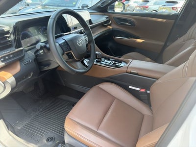 2025 Toyota Crown Signia Limited