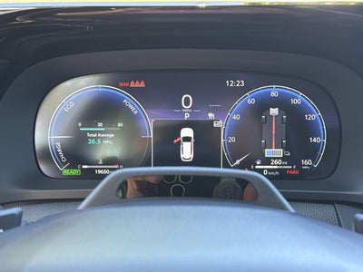 2025 Toyota Crown Signia Limited