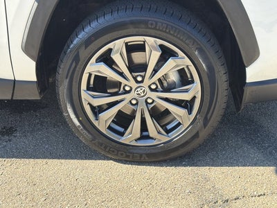 2022 Toyota RAV4 Hybrid XLE Premium