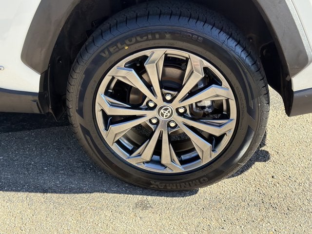 2022 Toyota RAV4 Hybrid XLE Premium