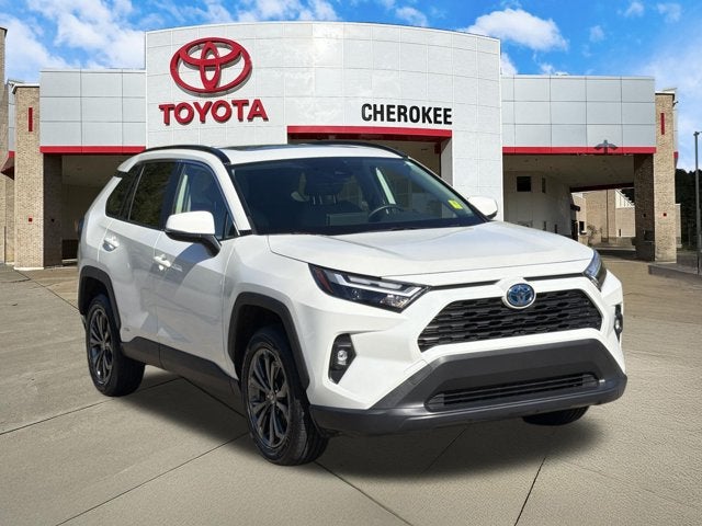 2022 Toyota RAV4 Hybrid XLE Premium
