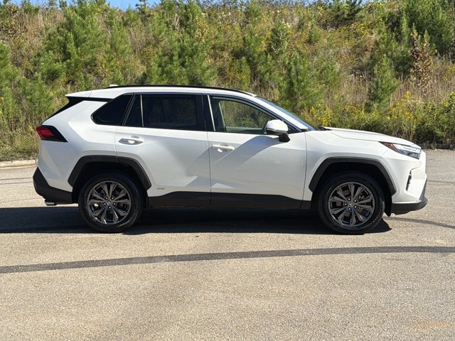 2022 Toyota RAV4 Hybrid XLE Premium