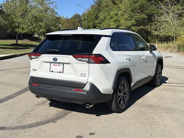 2022 Toyota RAV4 Hybrid XLE Premium
