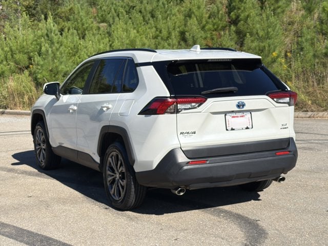 2022 Toyota RAV4 Hybrid XLE Premium