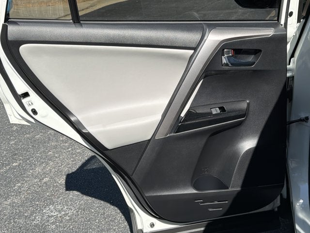 2017 Toyota RAV4 Hybrid Limited
