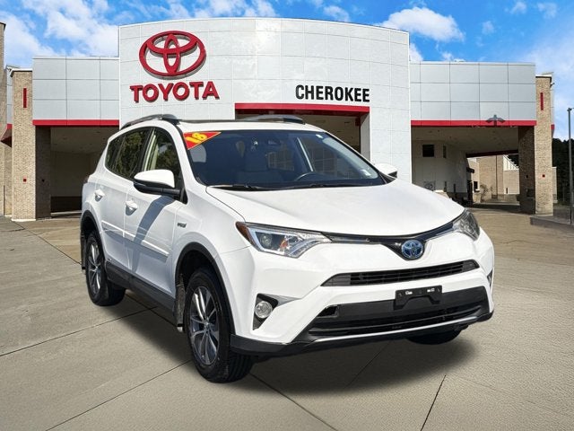 2018 Toyota RAV4 Hybrid XLE