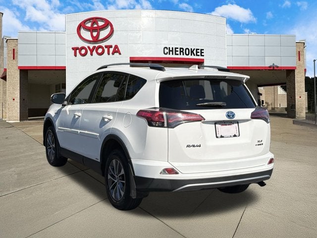 2018 Toyota RAV4 Hybrid XLE