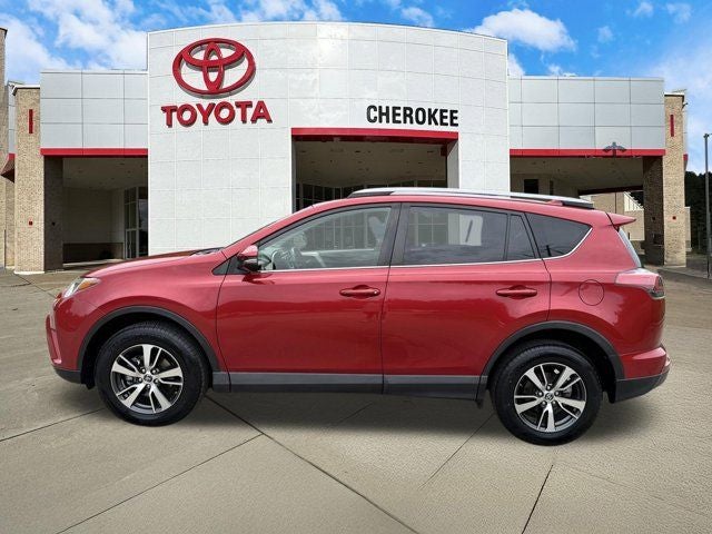 2017 Toyota RAV4 XLE