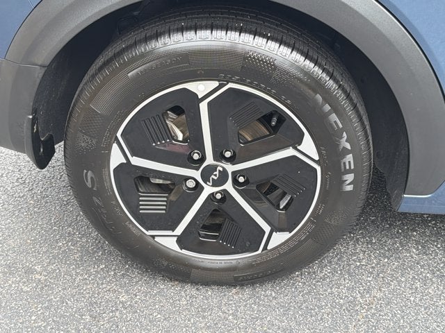 2025 Kia Niro EX