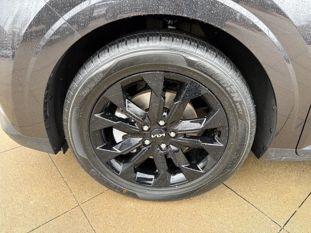 2024 Kia Carnival SX