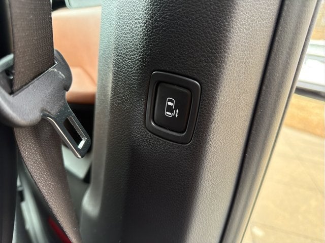 2024 Kia Carnival SX