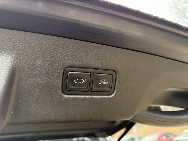 2024 Kia Carnival SX