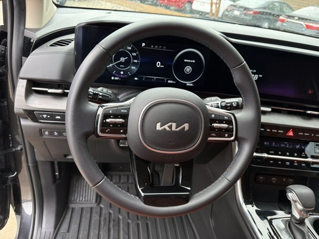 2024 Kia Carnival SX