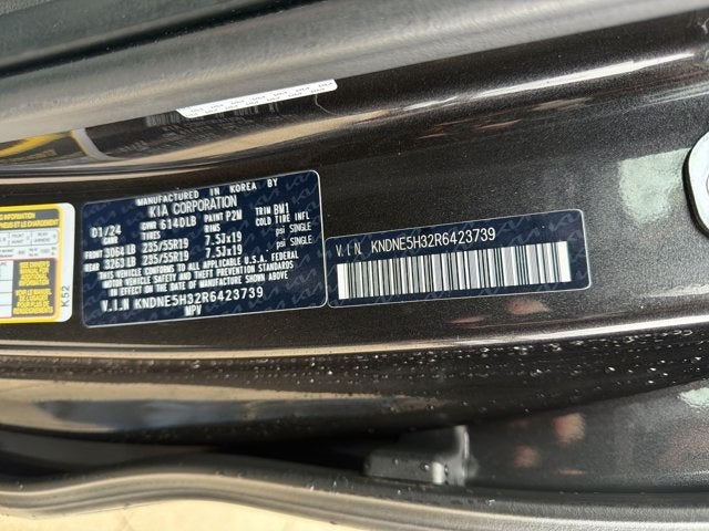 2024 Kia Carnival SX