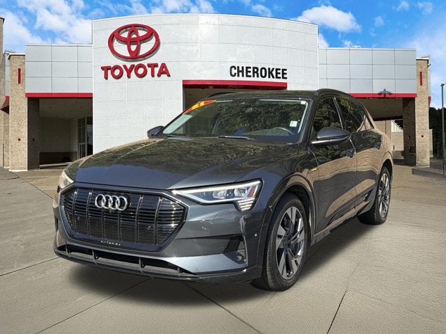 2021 Audi e-tron Premium quattro