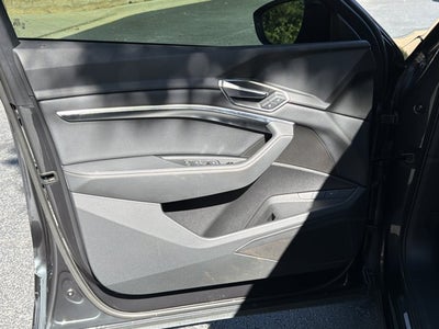2021 Audi e-tron Premium quattro