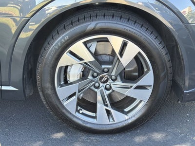 2021 Audi e-tron Premium quattro