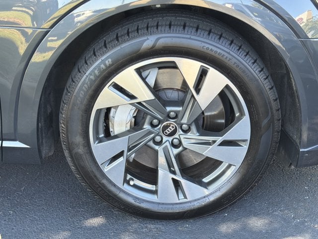 2021 Audi e-tron Premium quattro
