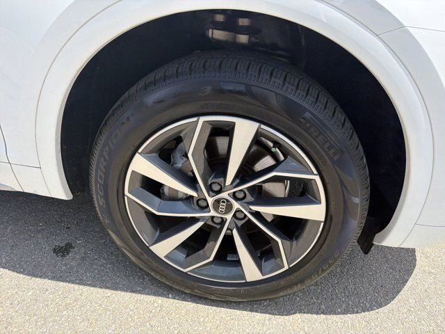 2021 Audi Q5 45 Premium Plus quattro